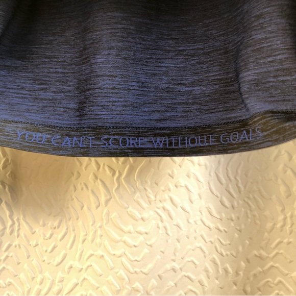 Lululemon Metal Vent Tech 1/2 Zip
Mineral Blue / Nautical Navy - Picture 11 of 12